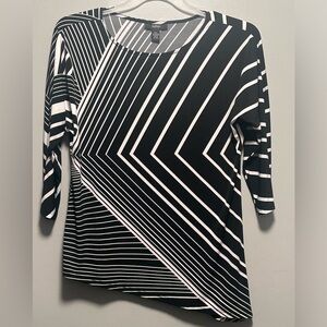 Woman’s Alfani Asymmetrical Black and White Top.         Size Petite Large